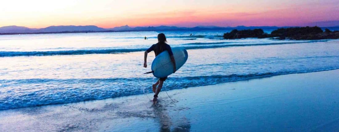 Comment apprendre le surf seul ?