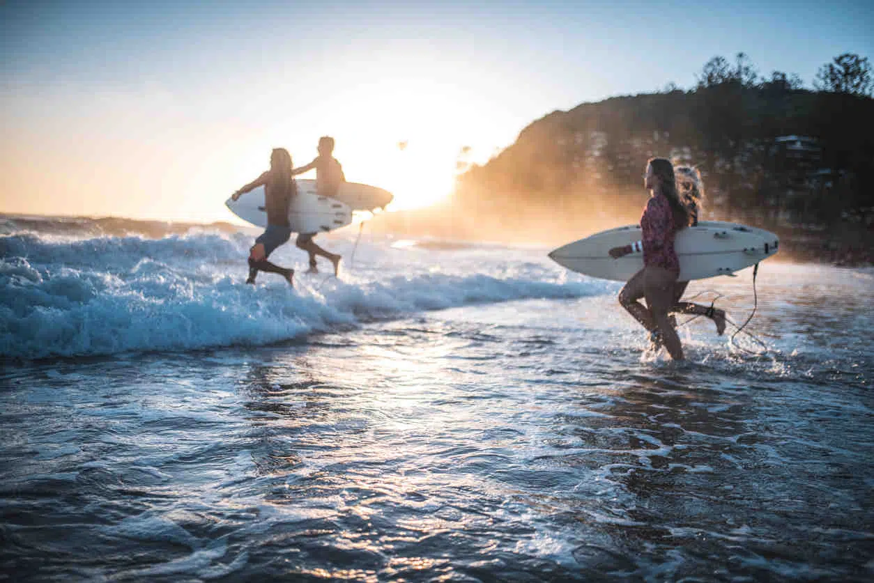 Quel est le meilleur moment pour faire du surf ?